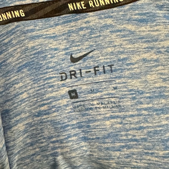 Nike Running Pullover - Picture 4 of 4